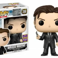 Funko SDCC 2017 - Justice League Bruce Wayne Exclusive Pop! Vinyl Figure Convention Exclusives